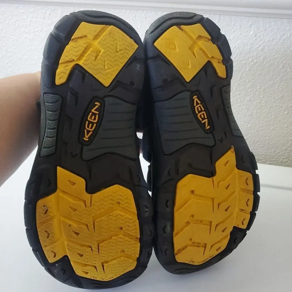 Keen Newport H2 Kids Blue Black Waterproof Hiking Water Sandals Size 3 1006557